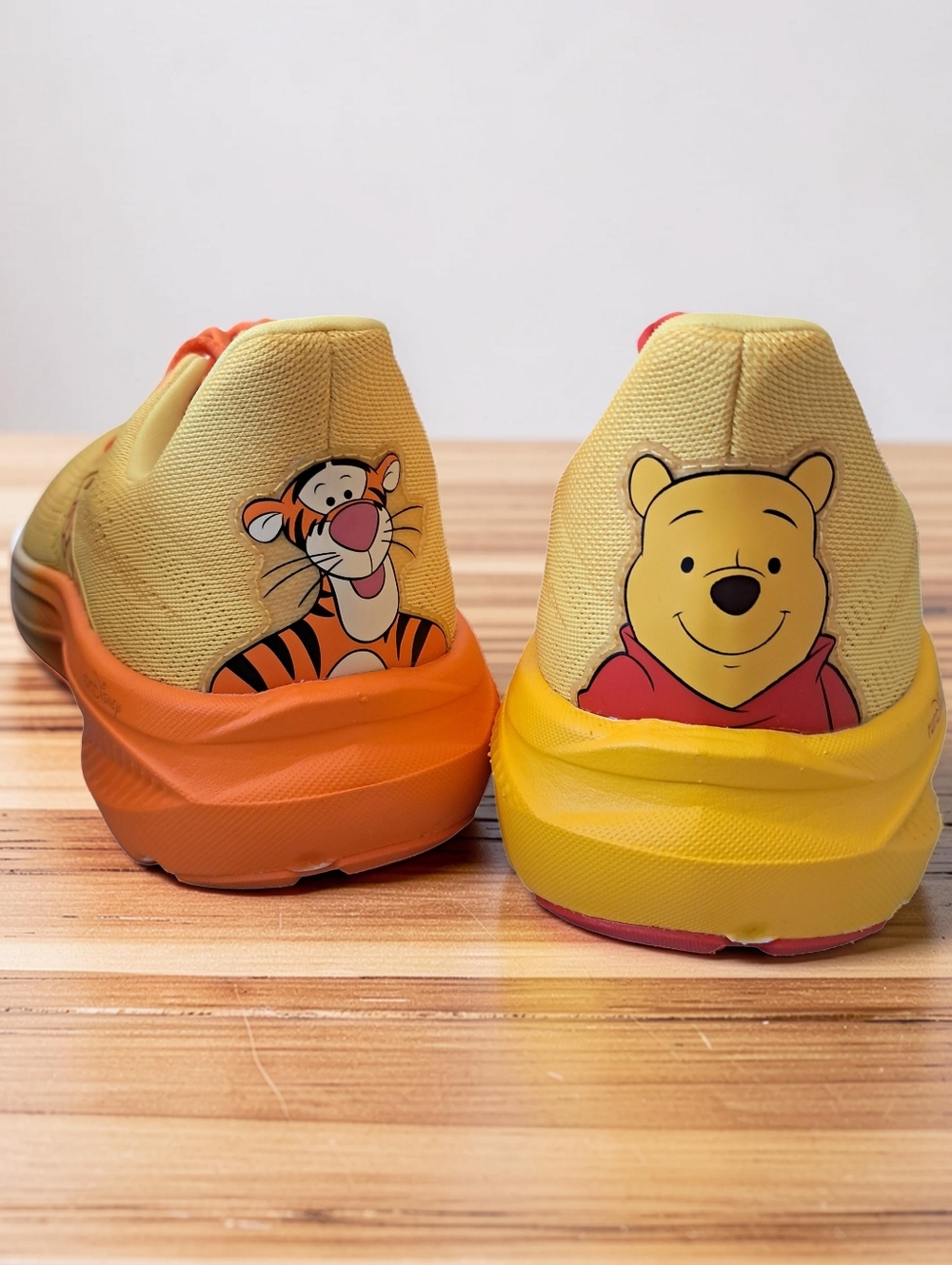 Brooks Ghost 17 X Disney Winnie The Pooh Mens Running Shoes Various Sizes